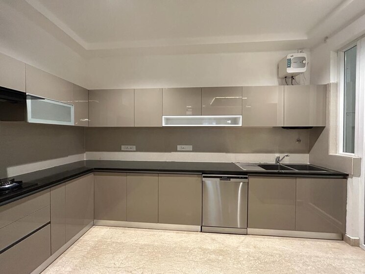 Kitchen, maya-green-lotus-saksham 3 Bedroom 1950 Sq.Ft. Apartment In International Airport Road Zirakpur 8591585