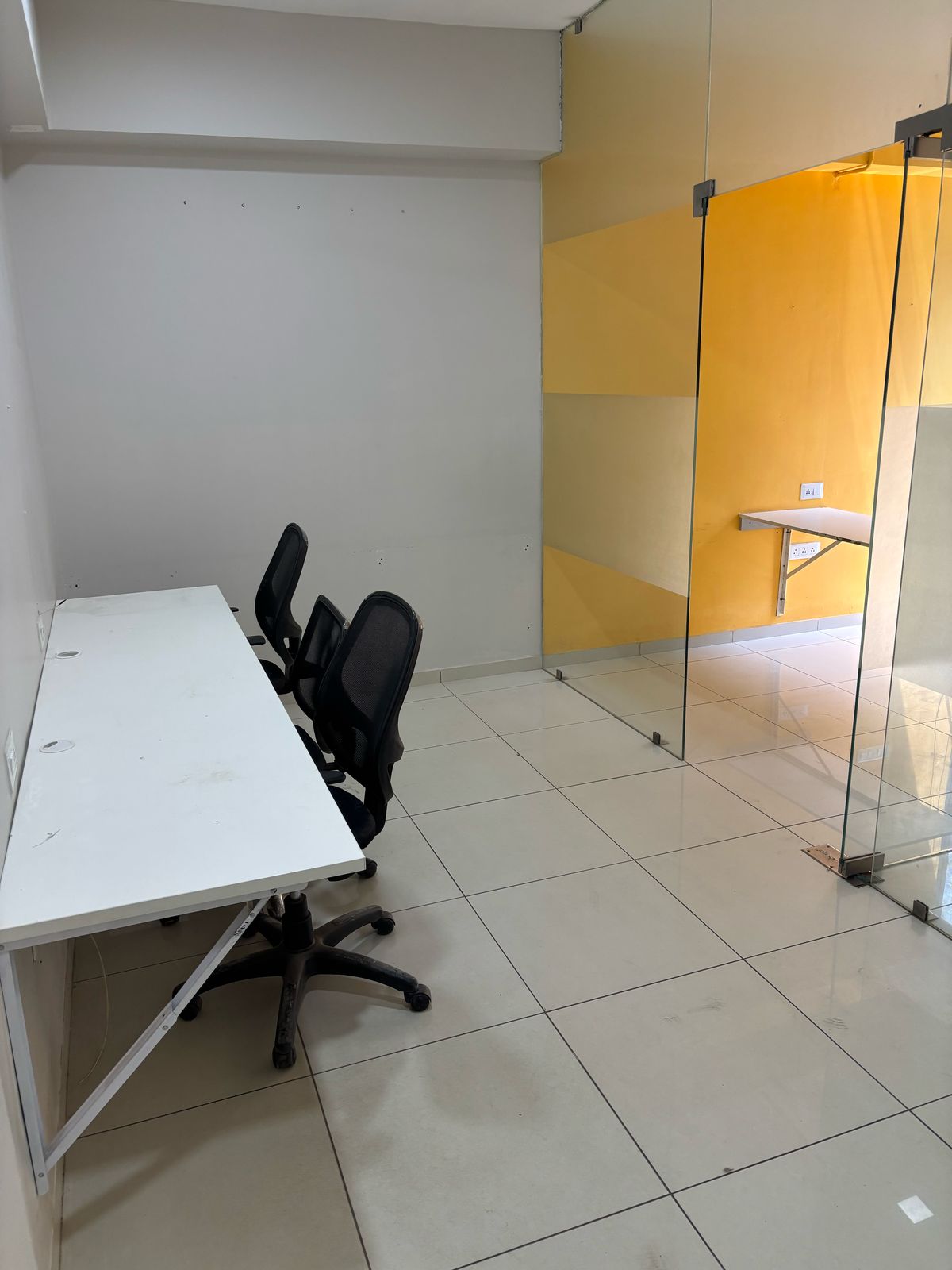 Office Space For Rent in Bodakdev
