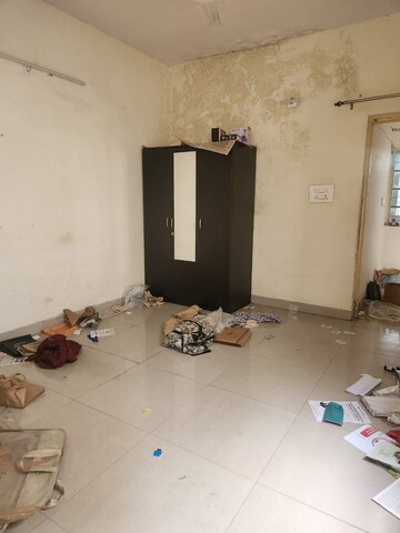 Living Room in 2 BHK Apartment at RWA Qutab Enclave, Katwaria Sarai – for Rent