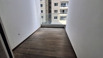 Room in 3 BHK Apartment at Jayabheri The Summit, Narsingi – for Rent