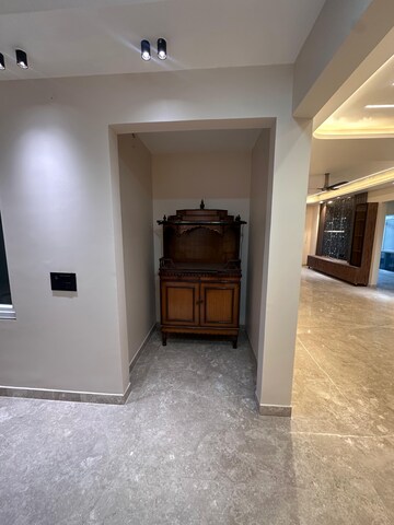 Room in 3.5 BHK Builder Floor at Central Park 3 Flower Valley, Sohna Sector 33 – for Rent