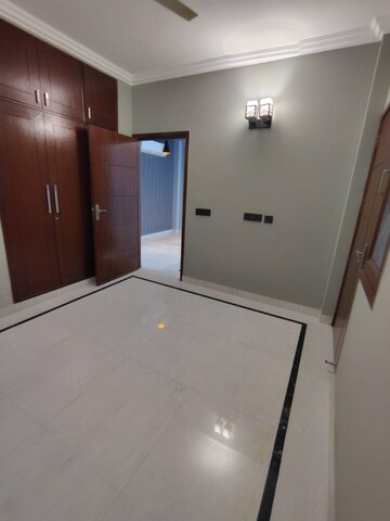 4 BHK Builder Floor For Sale in Panchsheel Enclave