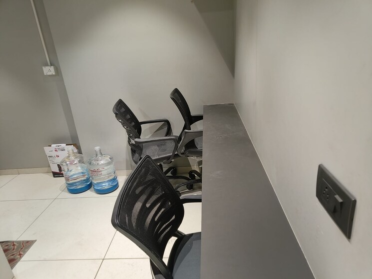 Team Area, makarba Commercial Office Space 1750 Sq.Ft. In Makarba Ahmedabad 8591773