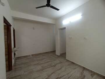 Room in 1 BHK Apartment at SM Homes Kondapur, Kondapur – for Rent