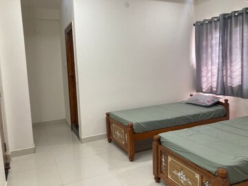 Room in 2 BHK Apartment at Begumpet – for Rent
