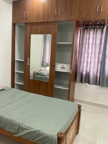 Room in 2 BHK Apartment at Begumpet – for Rent