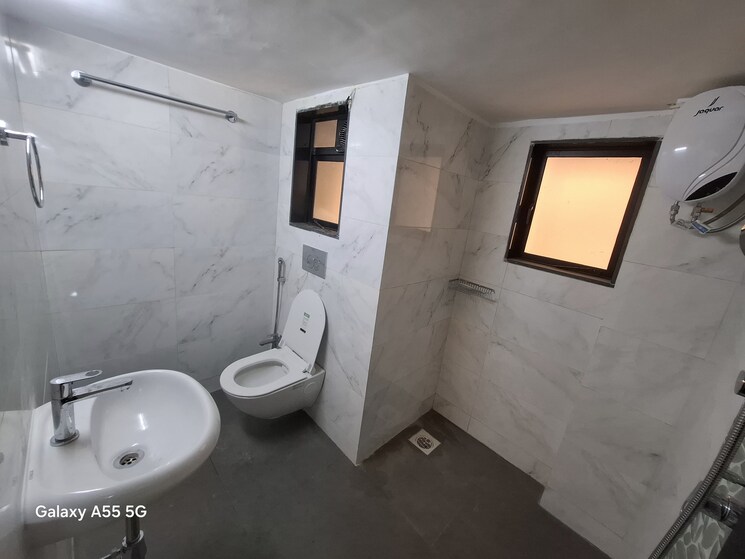Bathroom, adani-group-western-heights 3 Bedroom 1155 Sq.Ft. Apartment In Andheri West Mumbai 8591890