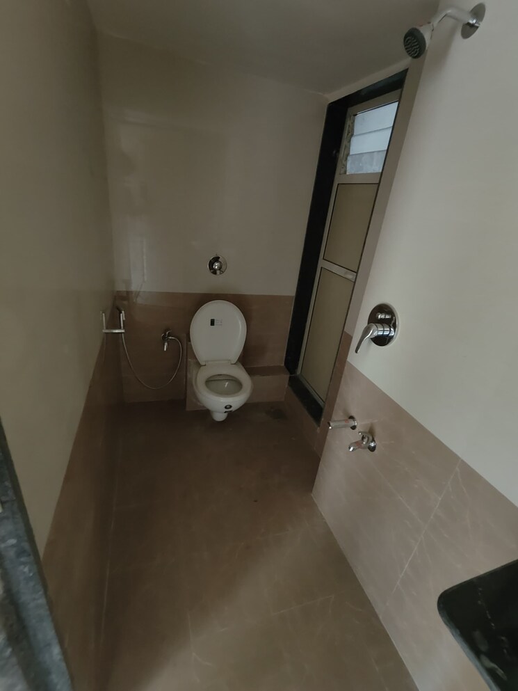 Bathroom, risland-the-icon 2 Bedroom 561 Sq.Ft. Apartment In Dhokali Thane 8591952