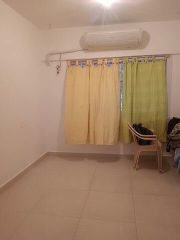 Bedroom in 1 BHK Apartment at Bandra West – for Rent