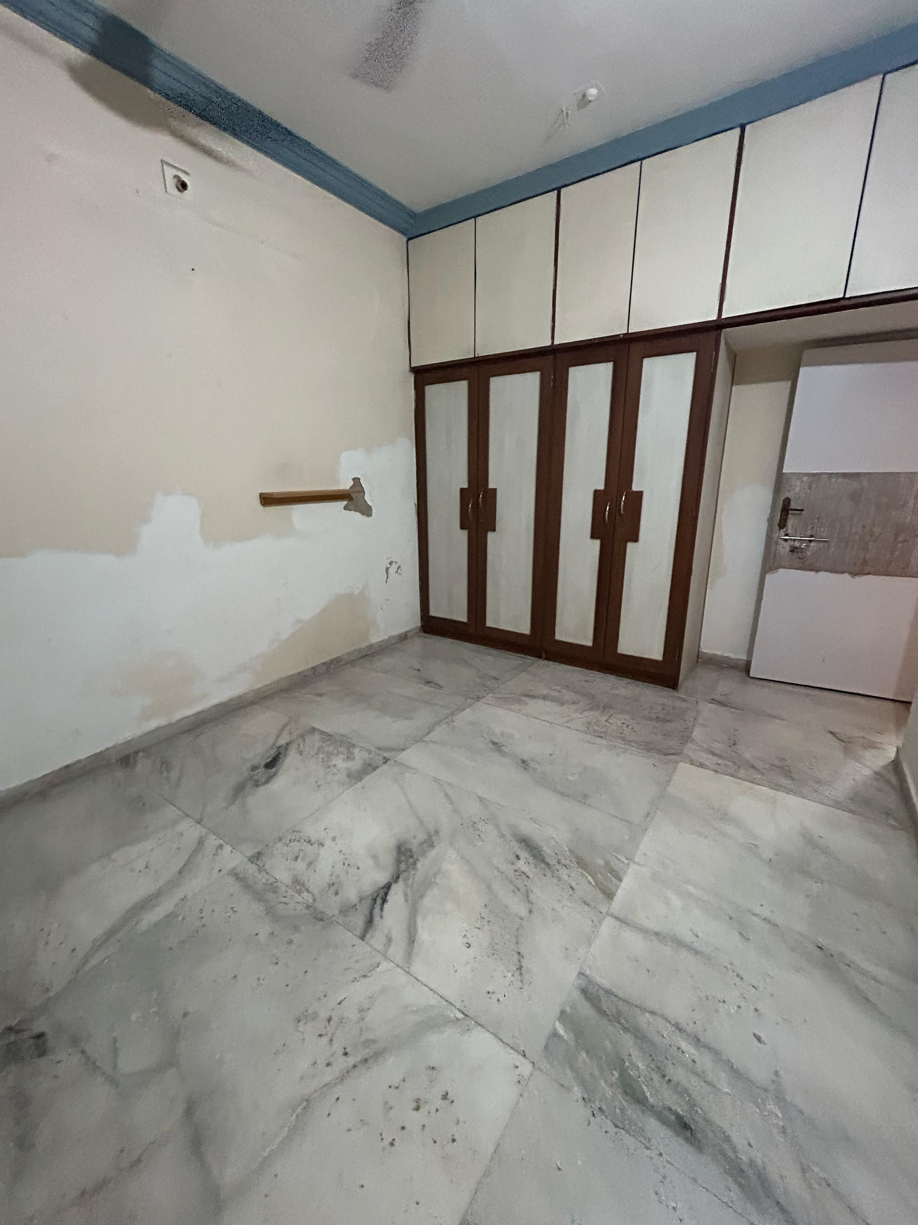 2 BHK + Extra Room Builder Floor For Rent in Palak