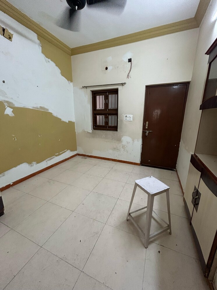 Master Bedroom, satellite 2 Bedroom 1100 Sq.Ft. Builder Floor In Satellite Ahmedabad 8591966