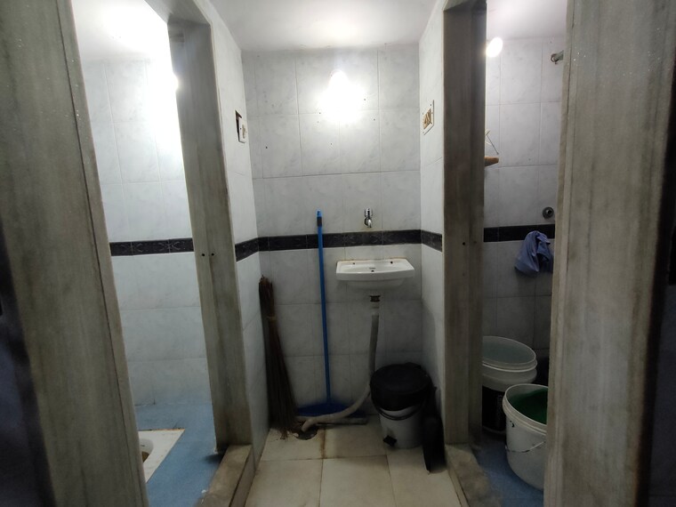 Bathroom, charkop sector 3 2 Bedroom 900 Sq.Ft. Independent House In Charkop Sector 3 Mumbai 8591969