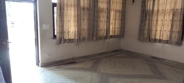 Room in 6+ BHK Independent House at RWA Apartments Sector 108, Sector 108 – for Rent