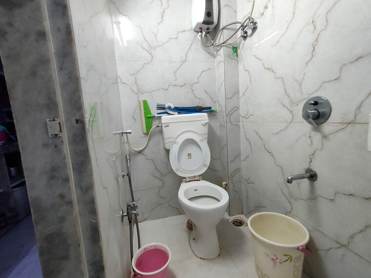 Bathroom, charkop sector 4 2 Bedroom 850 Sq.Ft. Independent House In Charkop Sector 4 Mumbai 8592015