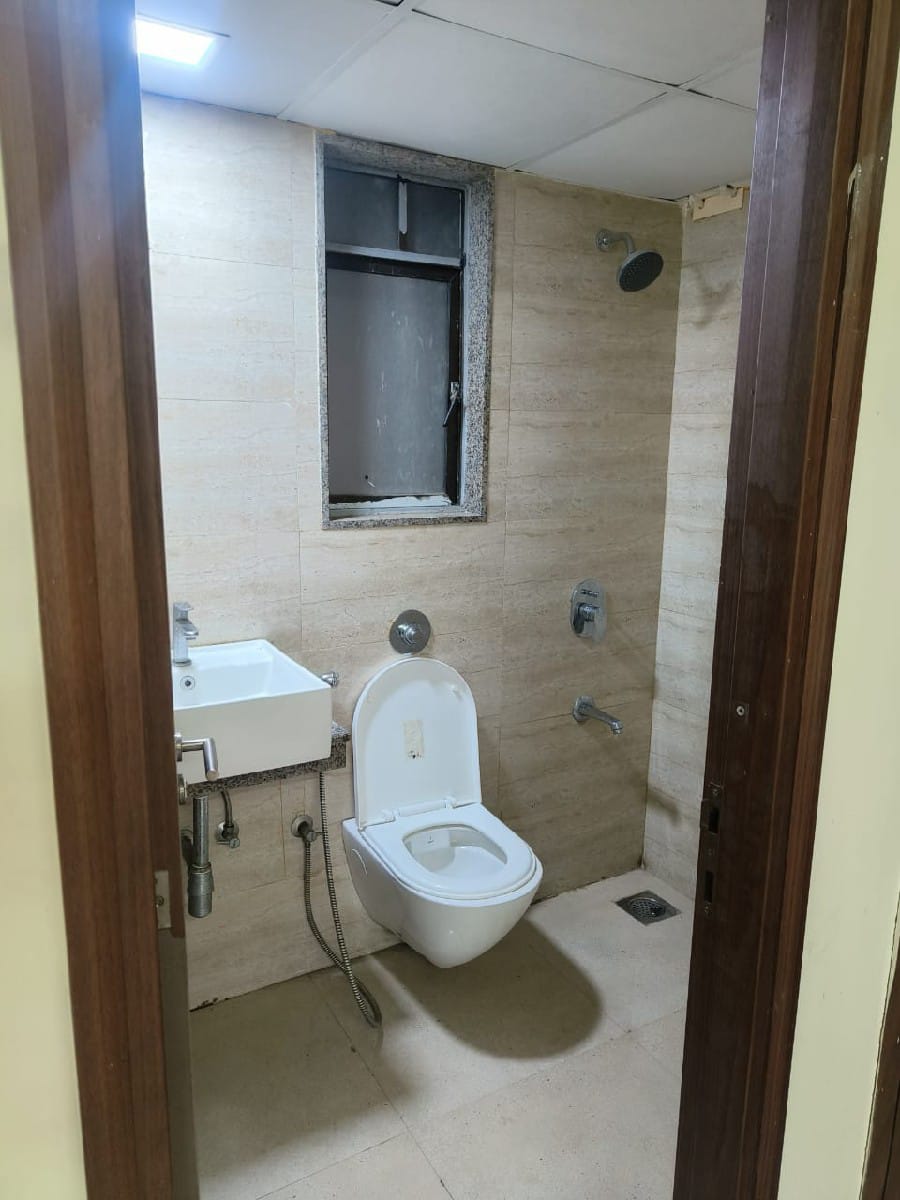 2 BHK Apartment For Sale in Sunteck One World