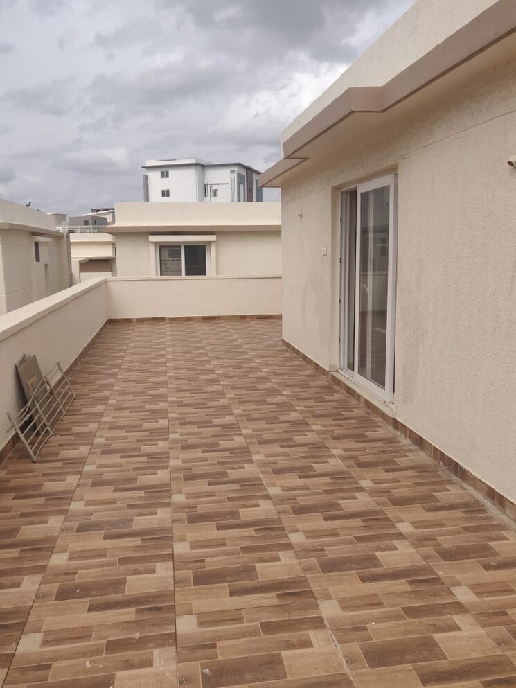 Balcony, vaishnavi-triumph-villas 4 Bedroom 3264 Sq.Ft. Villa In Kismatpur Hyderabad 8592053