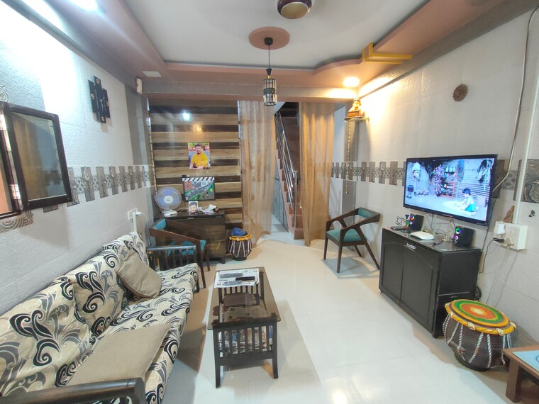 Living Room, charkop sector 8 2 Bedroom 1300 Sq.Ft. Independent House In Charkop   Sector 8 Mumbai 8592066