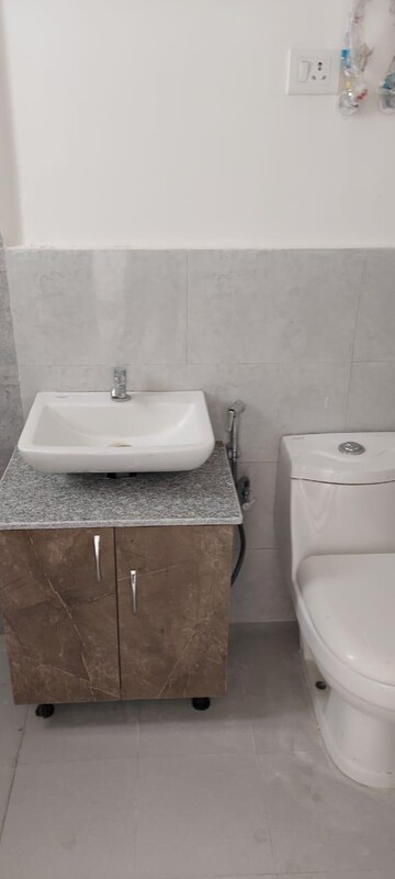 Bathroom in 2 BHK Apartment at Suncity Avenue 76, Sector 76 – for Sale