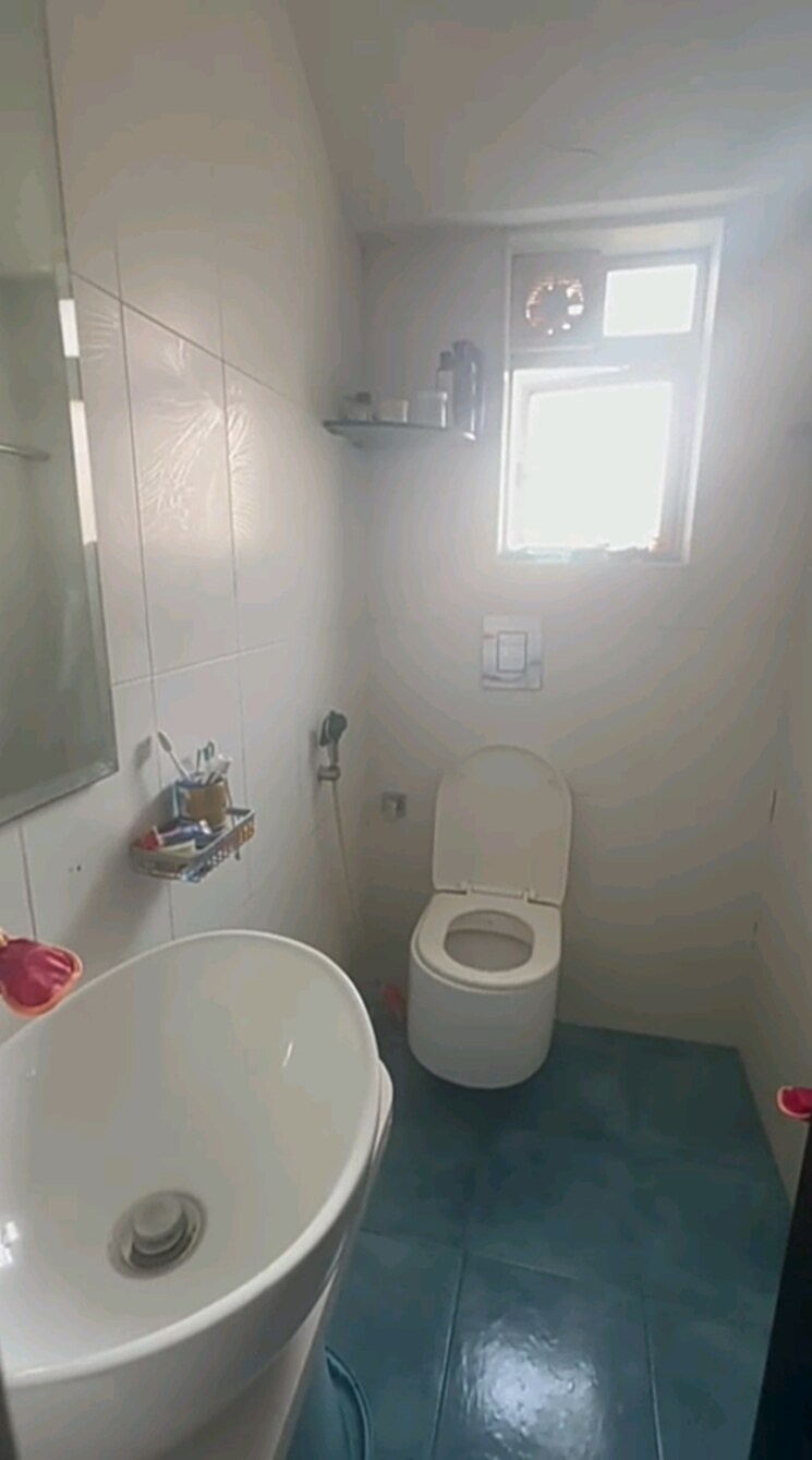 Bathroom, gamdevi 1 Bedroom 500 Sq.Ft. Apartment In Gamdevi Mumbai 8592138