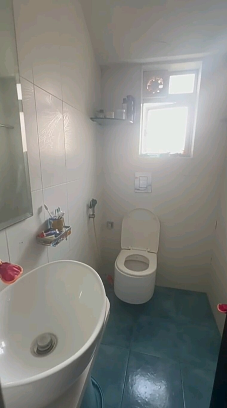Bathroom, gamdevi 1 Bedroom 500 Sq.Ft. Apartment In Gamdevi Mumbai 8592138