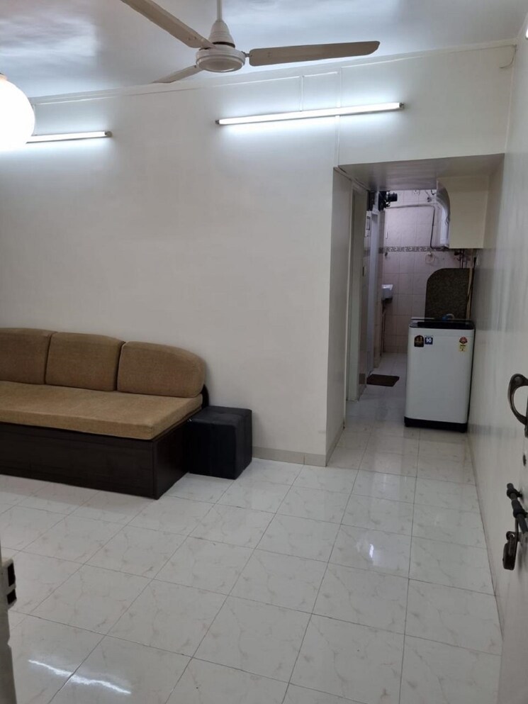 Living Room, bandra west 1 Bedroom 550 Sq.Ft. Apartment In Bandra West Mumbai 8592220