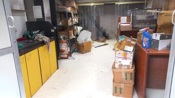  Warehouse For Rent in Andheri West