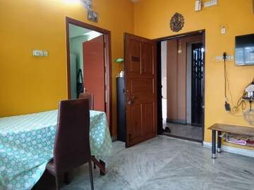 Bedroom in 2 BHK Builder Floor at Thakurpukur – for Sale