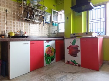 Kitchen in 2 BHK Builder Floor at Thakurpukur – for Sale
