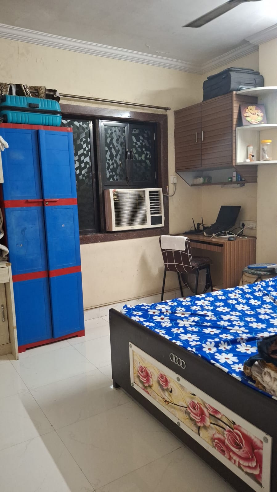 2 BHK + Extra Room Apartment For Rent in Regency Estate