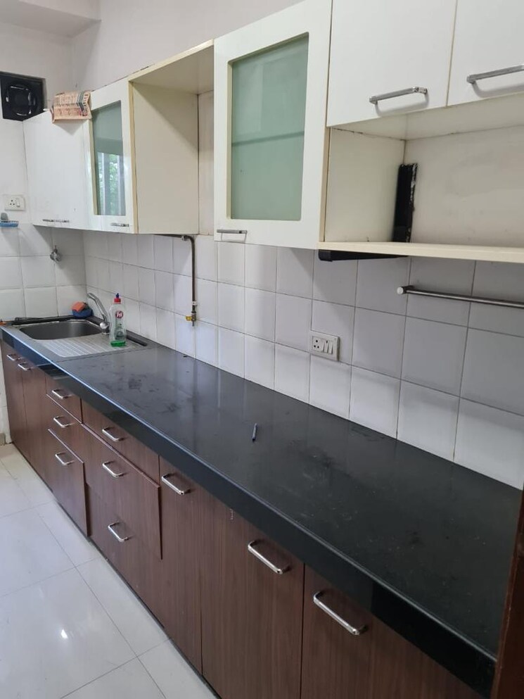 Kitchen, oberoi-realty-splendor 2.5 Bedroom 1330 Sq.Ft. Apartment In Andheri East Mumbai 8592316