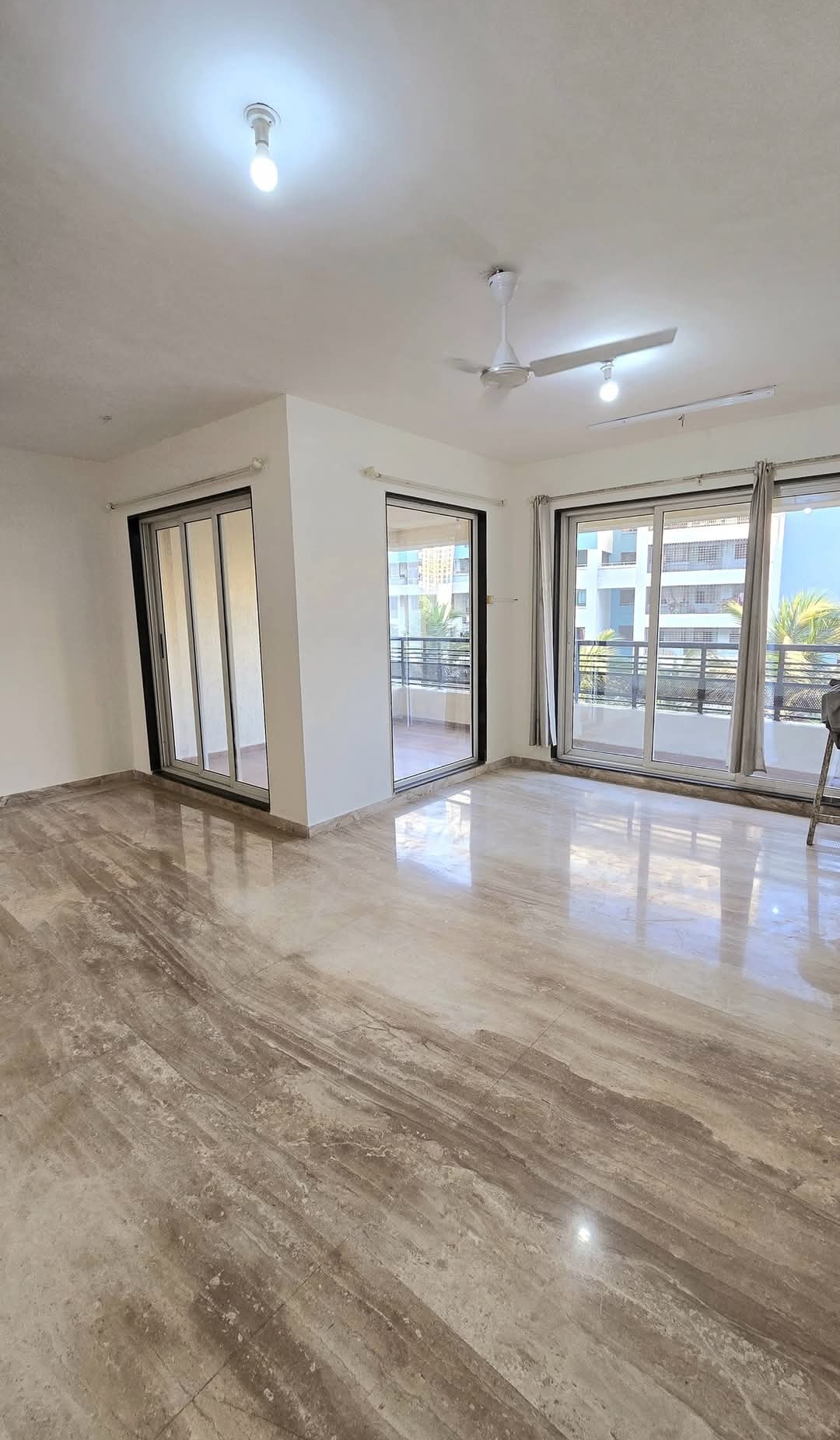 3 BHK 1100 Sq.Ft. Apartment in Shrishti Synchronicity