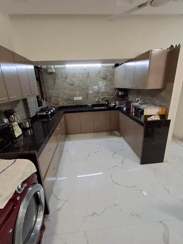 Master Bedroom in 2 BHK Apartment at Nahar Amrit Shakti, Chandivali – for Rent