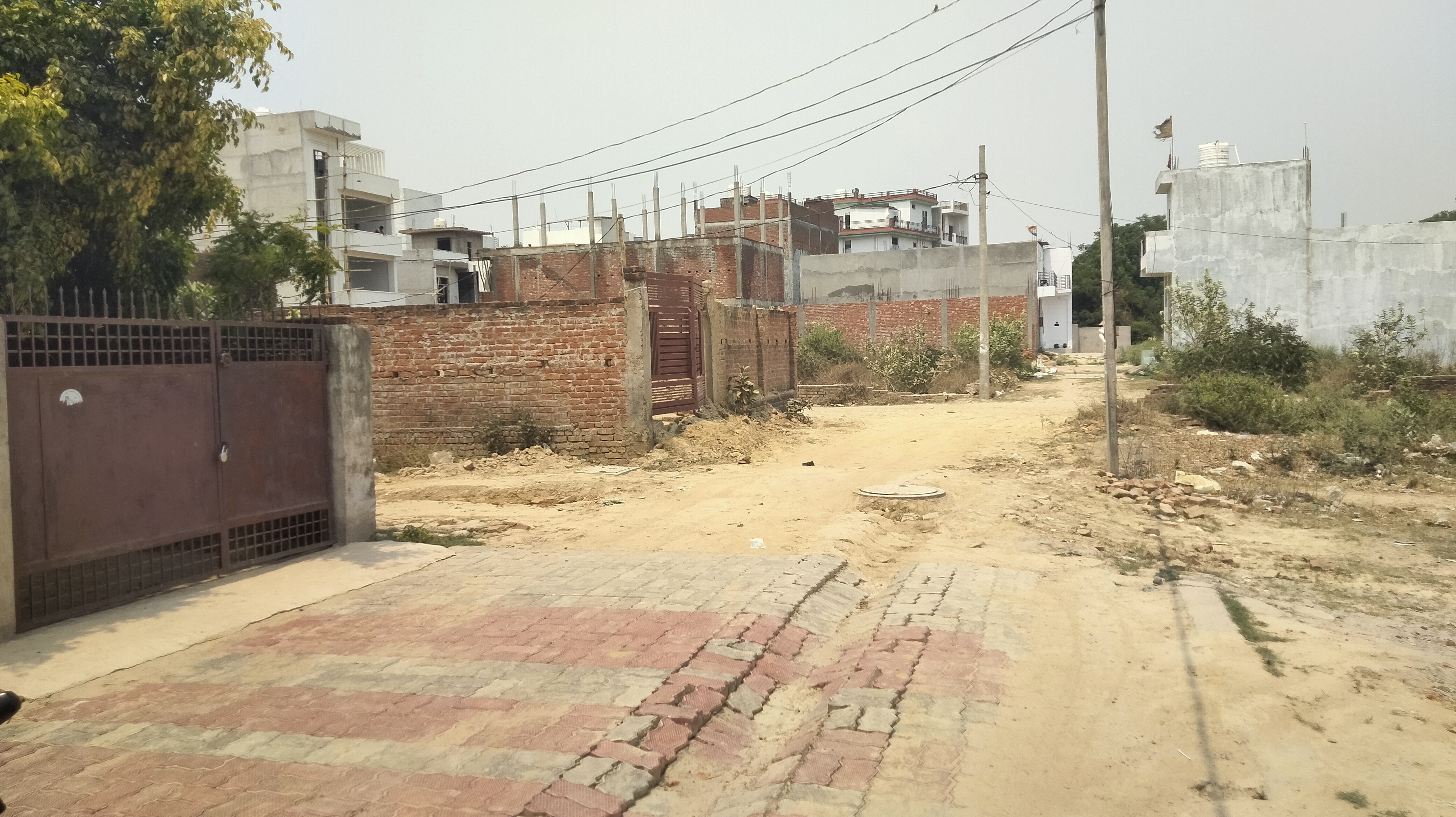 Plot For Sale in Gopal Tower