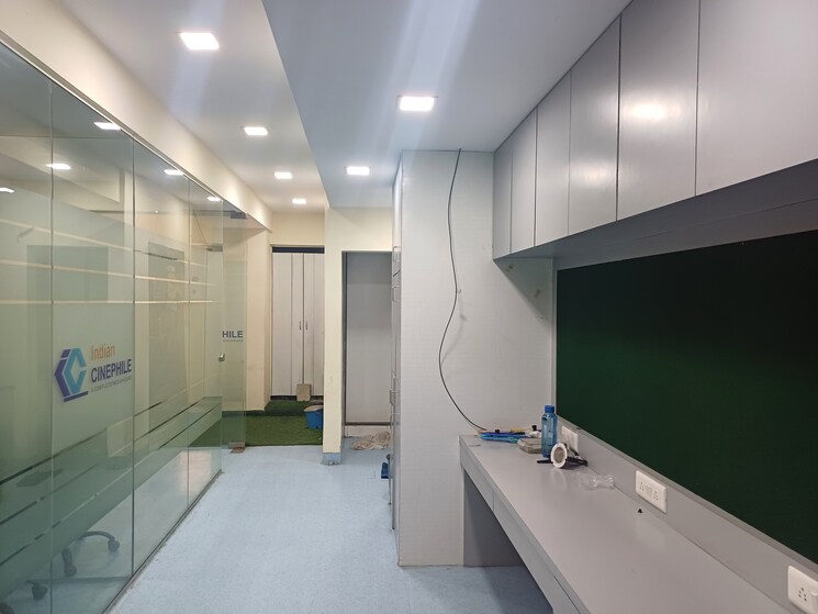 Team Area, maruti-chambers Commercial Office Space 1000 Sq.Ft. In Andheri West Mumbai 8592486