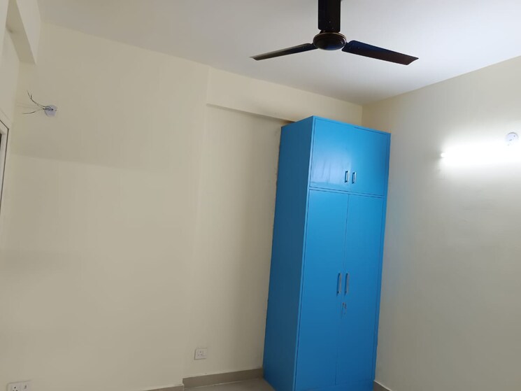 Room, amrapali-dream-valley 2 Bedroom 850 Sq.Ft. Apartment In Tech Zone 4 Greater Noida Greater Noida 8592497