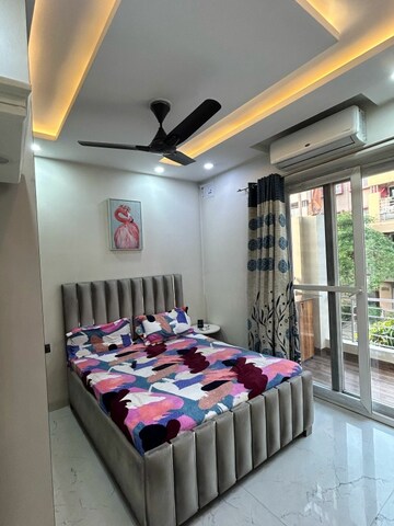 Bedroom in 2.5 BHK Builder Floor at SS The Lilac, Sector 49 – for Sale