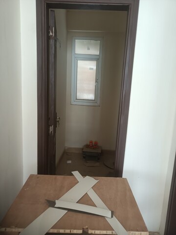 Room in 4 BHK Apartment at The 3C Lotus Panache, Sector 110 – for Rent