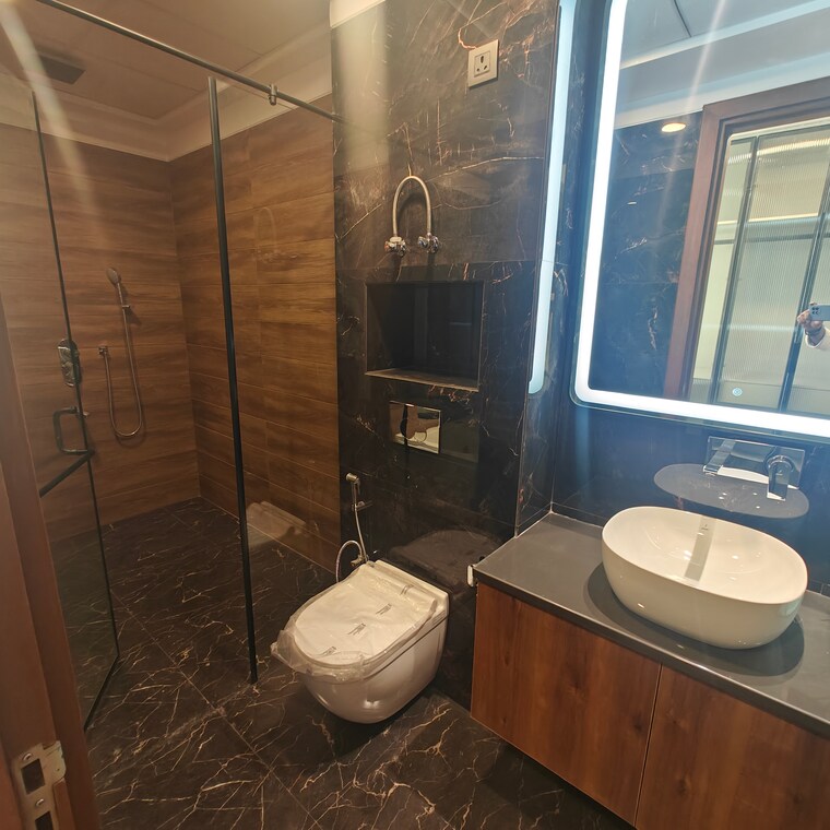 Bathroom, ansal-api-esencia 4 Bedroom 2700 Sq.Ft. Builder Floor In Sector 67 Gurgaon 8592541