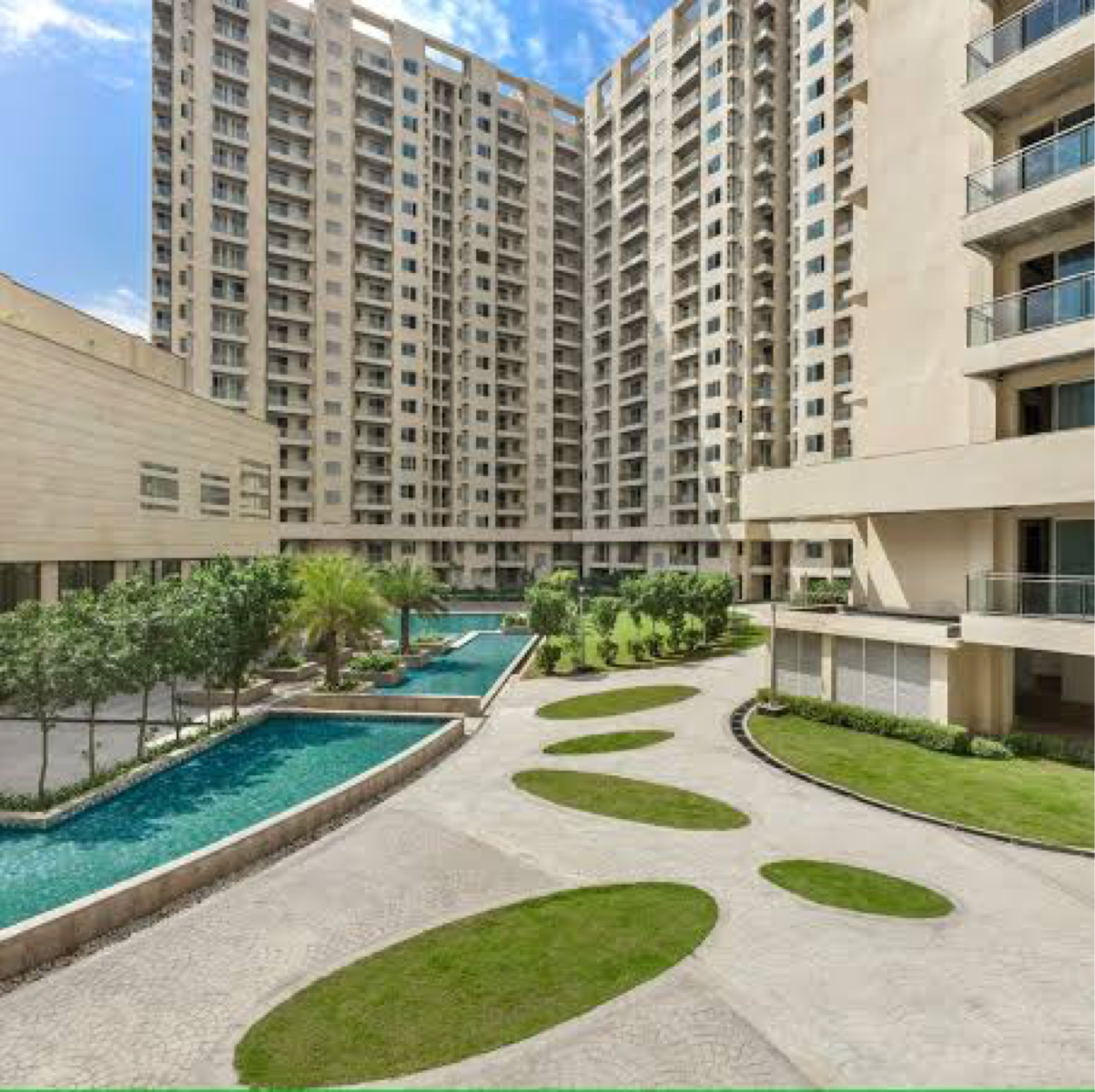 4 BHK + Servant Room 4422 Sq.Ft. Apartment in Ambience Creacions