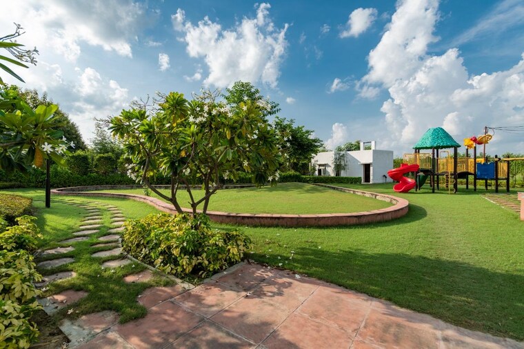 Garden, eldeco-shaurya  2361 Sq.Ft. Plot In Bijnor Road Lucknow 8592552