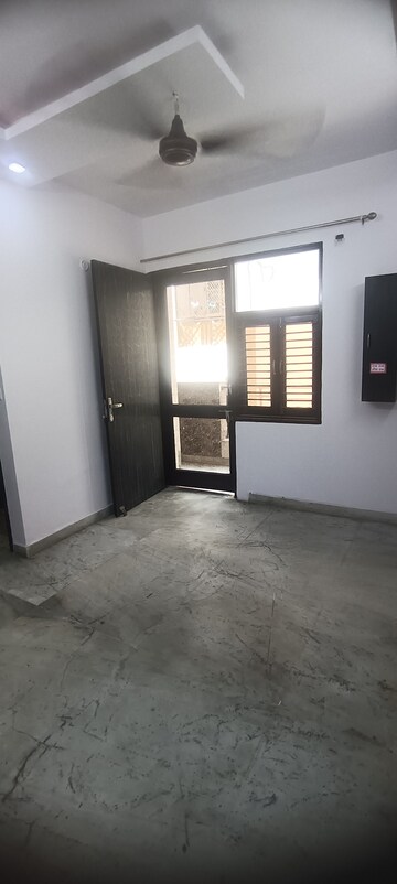 2 BHK Builder Floor For Rent in Ashok Nagar