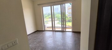 Room in 4 BHK Builder Floor at BPTP Amstoria, Sector 102 – for Rent