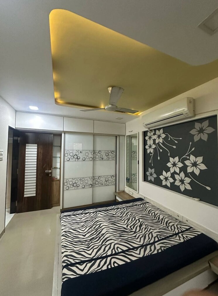 Bedroom, lake-home 2 Bedroom 875 Sq.Ft. Apartment In Powai Mumbai 8592587