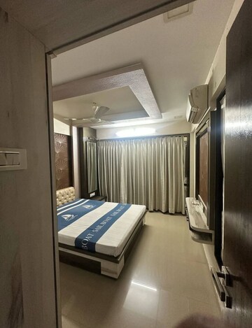 Master Bedroom in 2 BHK Apartment at Lake Home, Powai – for Rent