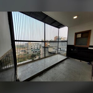 Room in 3.5 BHK Builder Floor at Green Fields Colony – for Sale