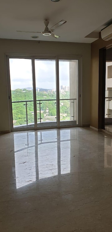3 BHK Apartment For Rent in Lodha Fiorenza, Goregaon East