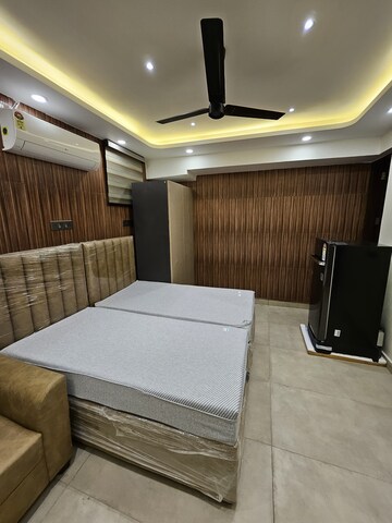Master Bedroom in 1 BHK Builder Floor at Saket – for Rent