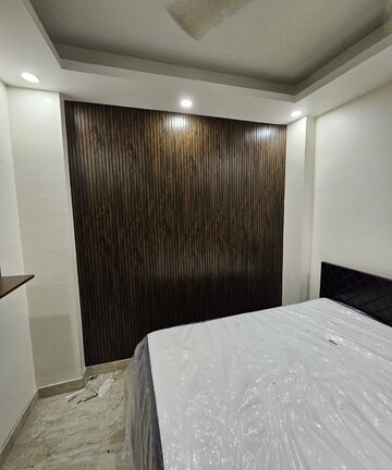 Bedroom in 2 BHK Builder Floor at Saket – for Rent