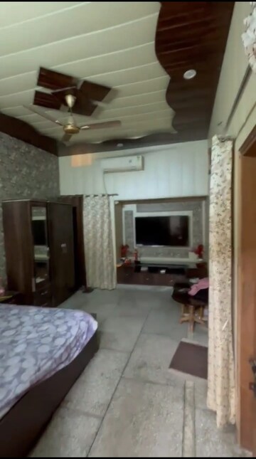Living Room in 4 BHK Independent House at Dalanwala – for Sale