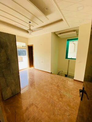 Room in 3 BHK Builder Floor at Sector 1 Greater Noida – for Sale